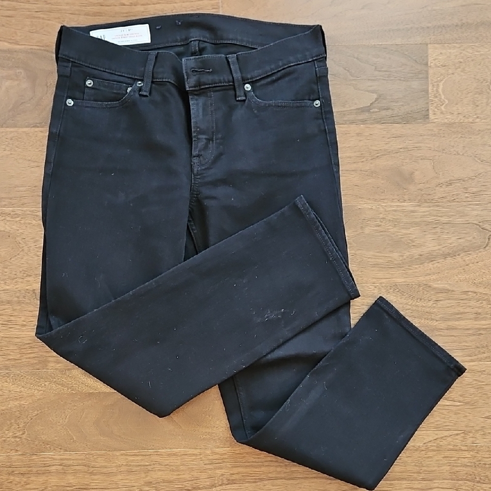 Women's Black Vintage Low Rise Slim Jeans
